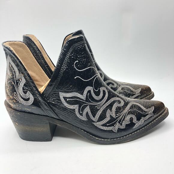 Circle G by Corral  Embroidered Pointed Toe Ankle Boots Multicolor Size 7 M - Picture 3 of 12